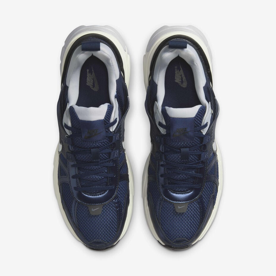Nike V2K Running Shoes