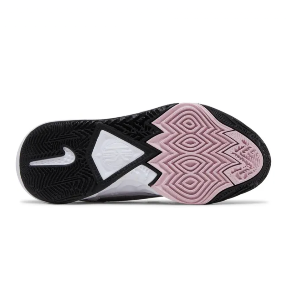 Nike Kyrie 8 Basketball Shoes