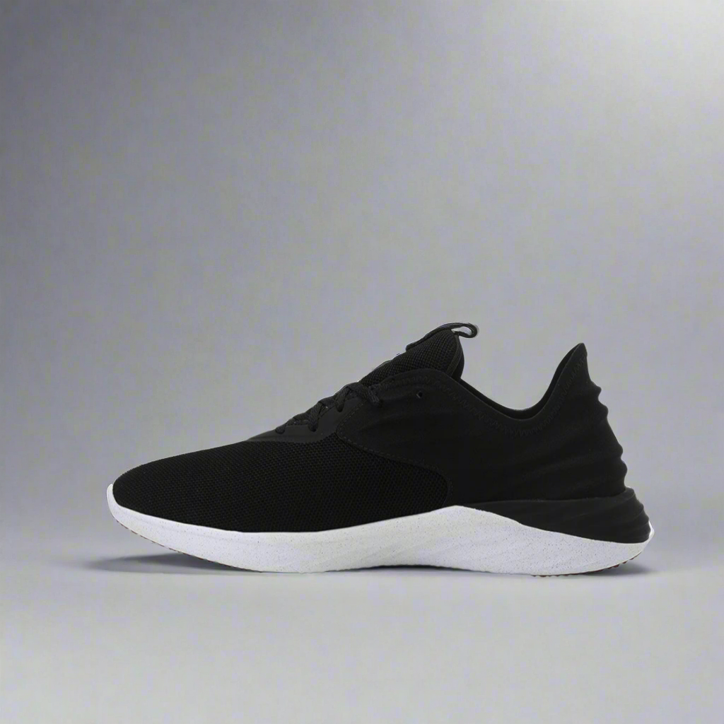 Puma Black/White Sneakers