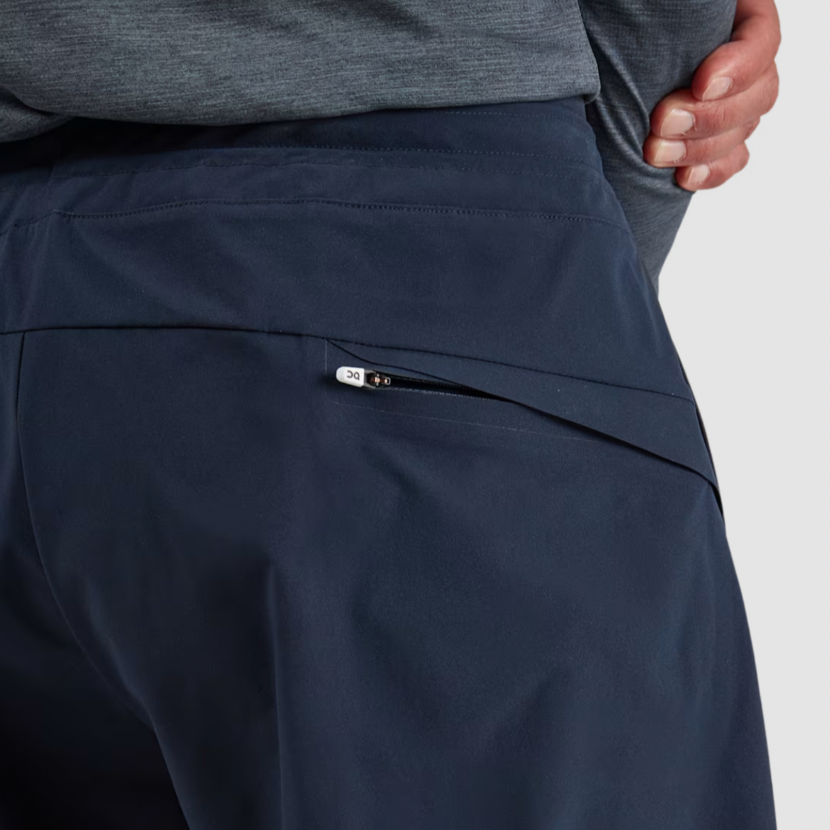 On Running Hybrid Shorts