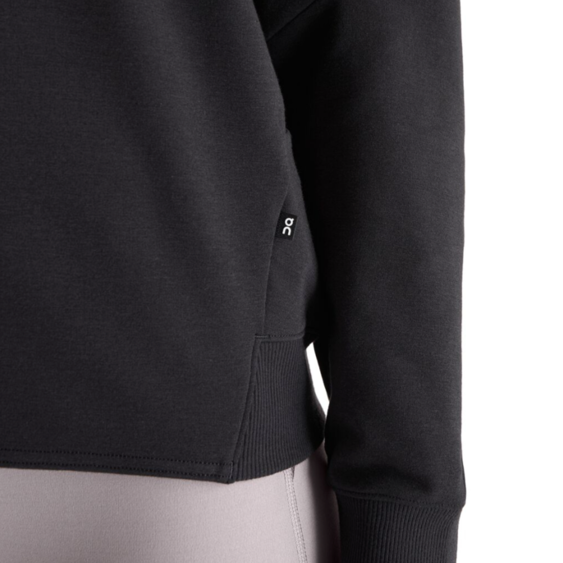 On Running Black Movement Crew Sweater