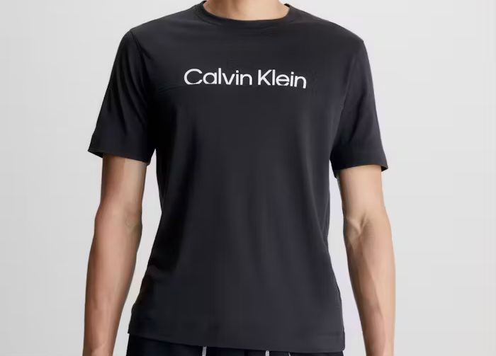 Calvin Klein T shirt