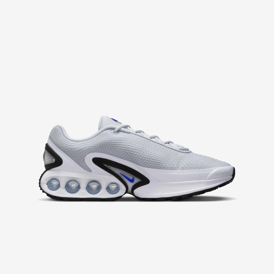NIKE Air Max DN