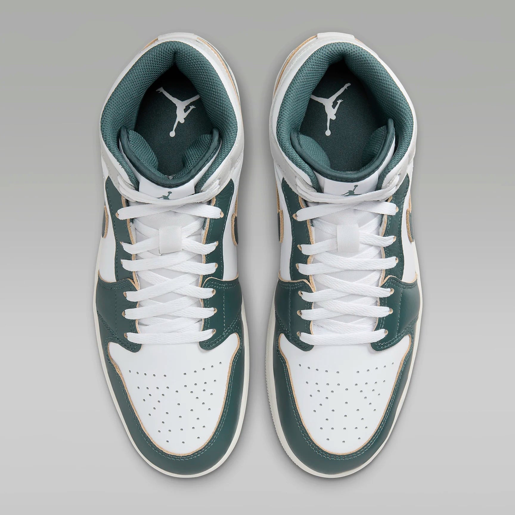 Air Jordan 1 Mid SE