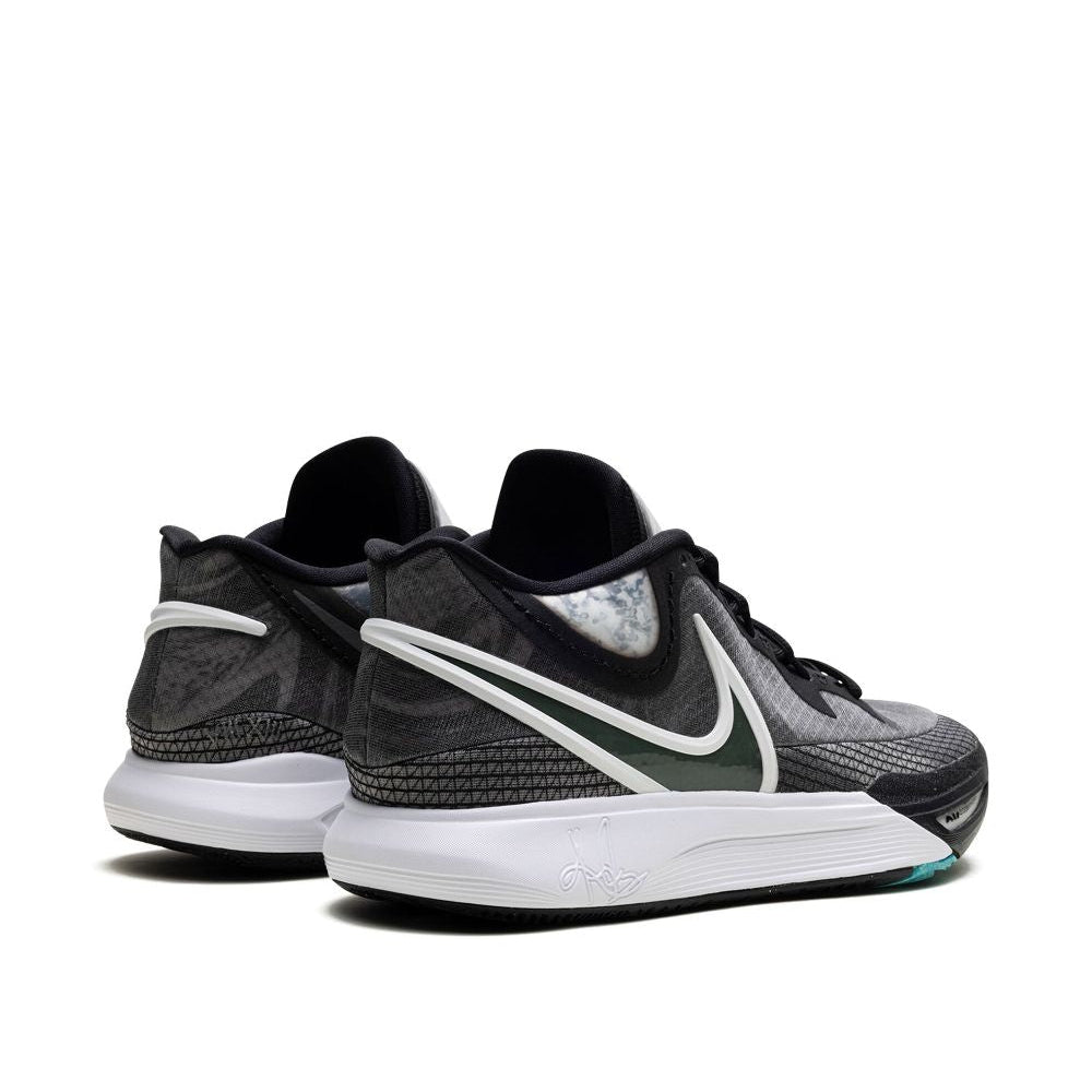 Nike Kyrie 8 Go (GS) Sneakers