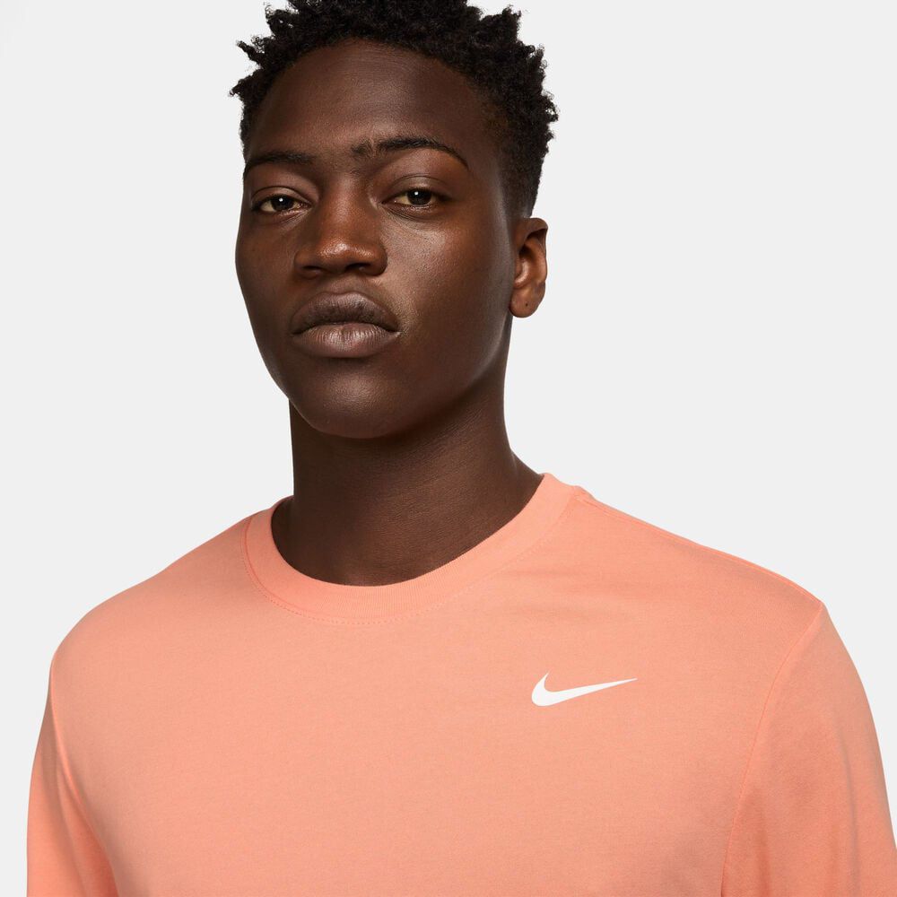 NIKE Tee