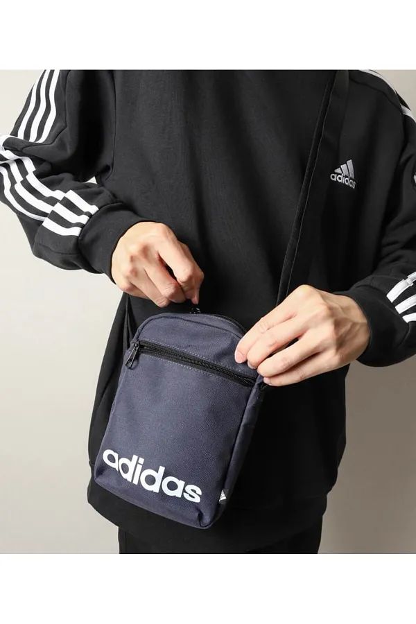ADIDAS Linear Organizer